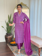 PURPLE   COLOURED  WOMEN'S MUSLIN  EMBROIDERED  KURTA WITH PANT DUPATTA SET
